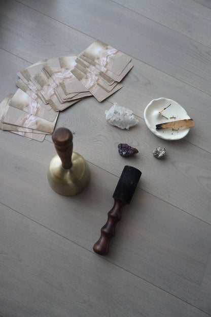 Singing Bowl with Handle