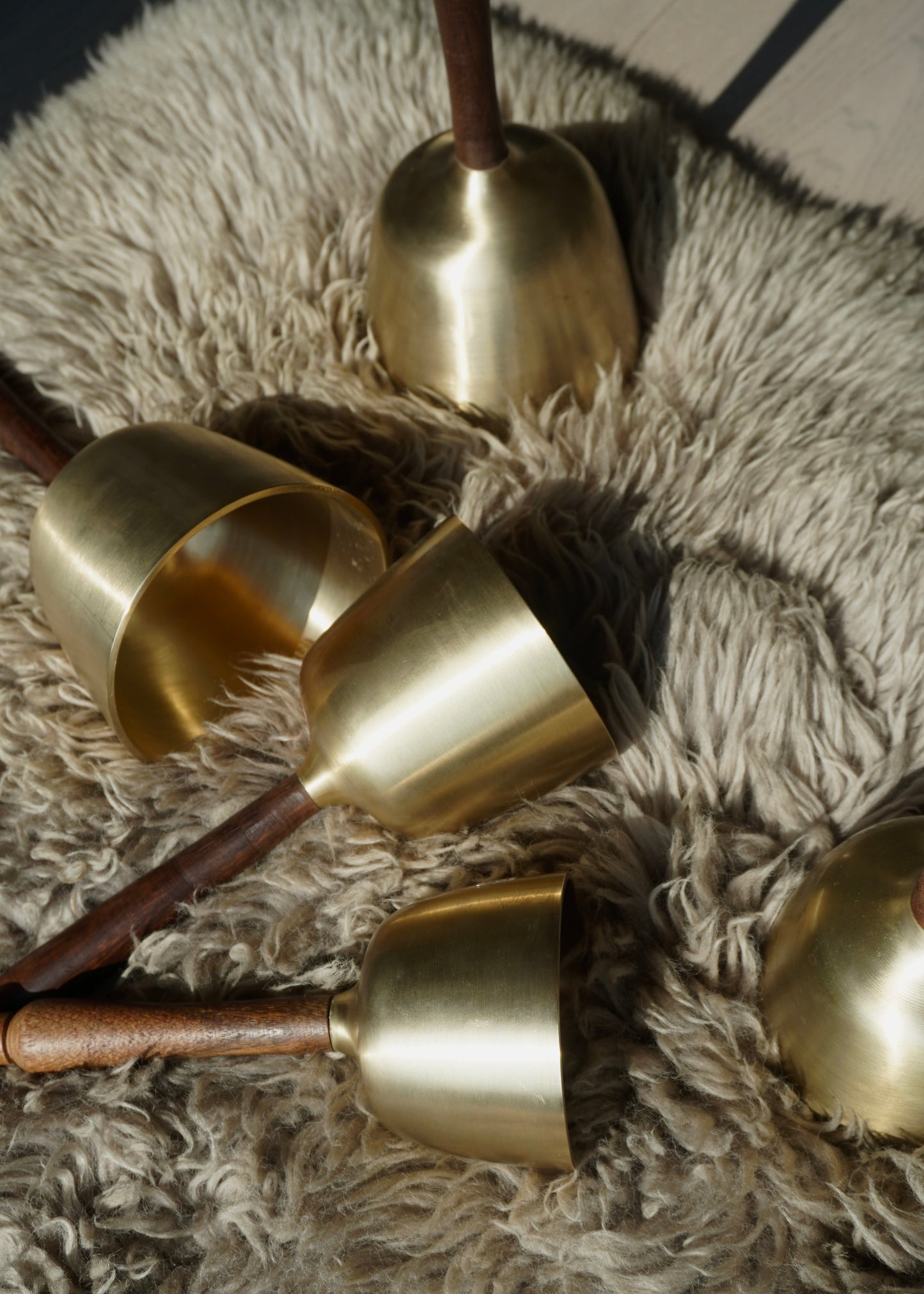 Singing Bowl with Handle