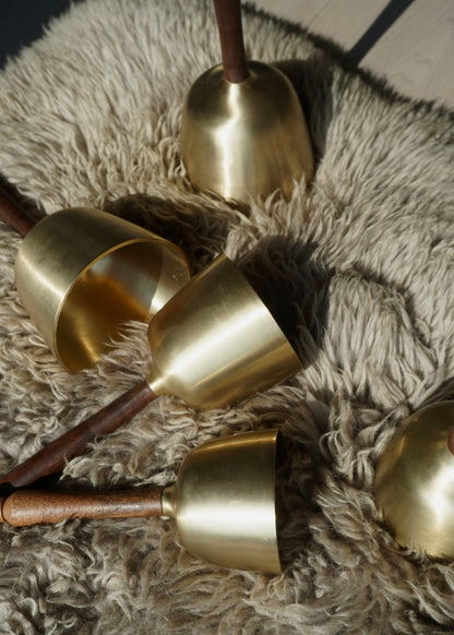Singing Bowl with Handle