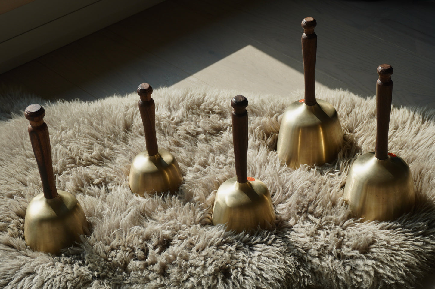 Singing Bowl with Handle